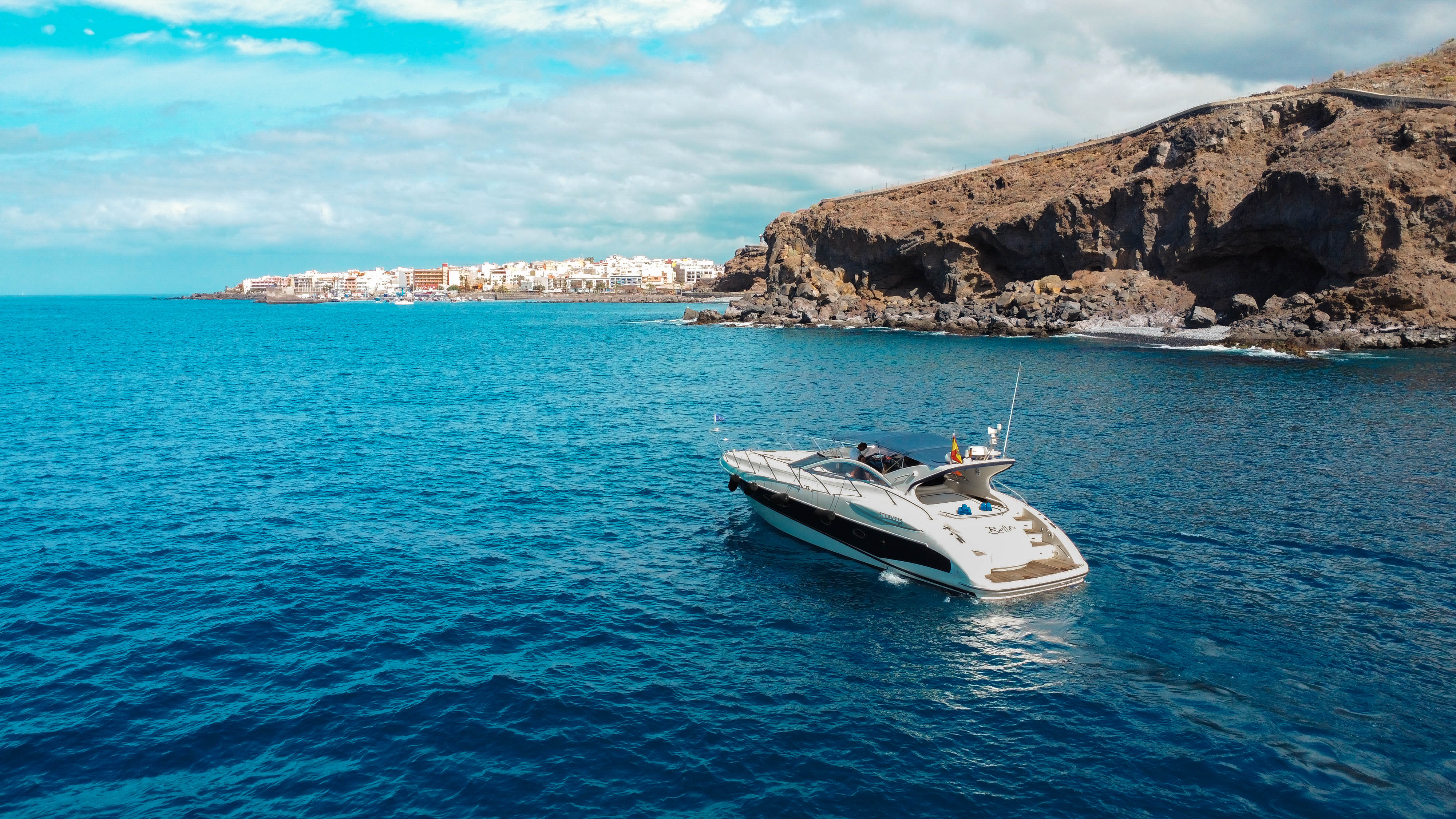 Bellini Luxury Yacht 